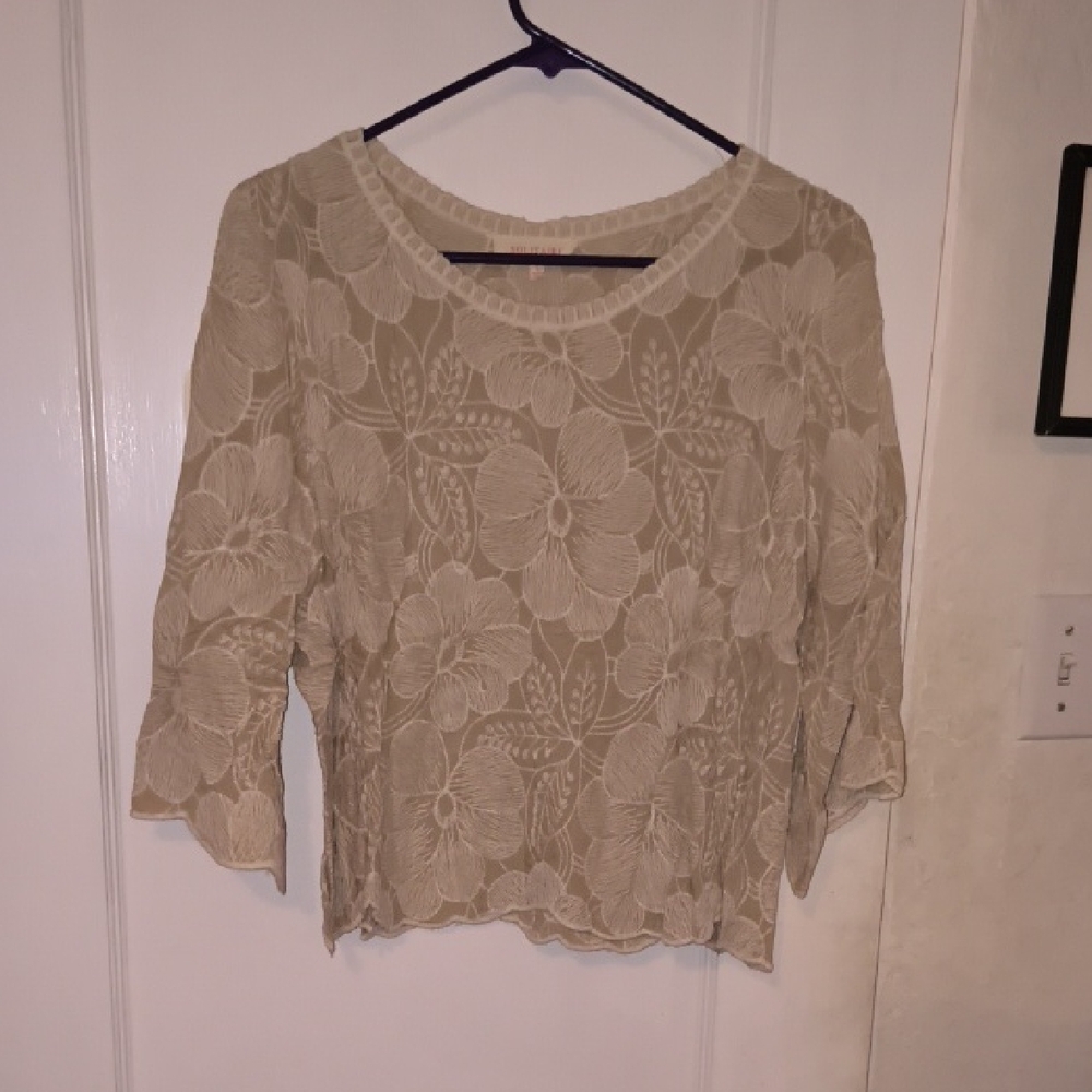 Solitaire | Cream Floral Lace Blouse